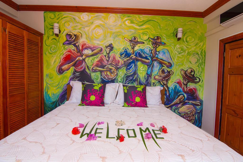 Samfi Gardens Hotel Soufrière Eksteriør billede